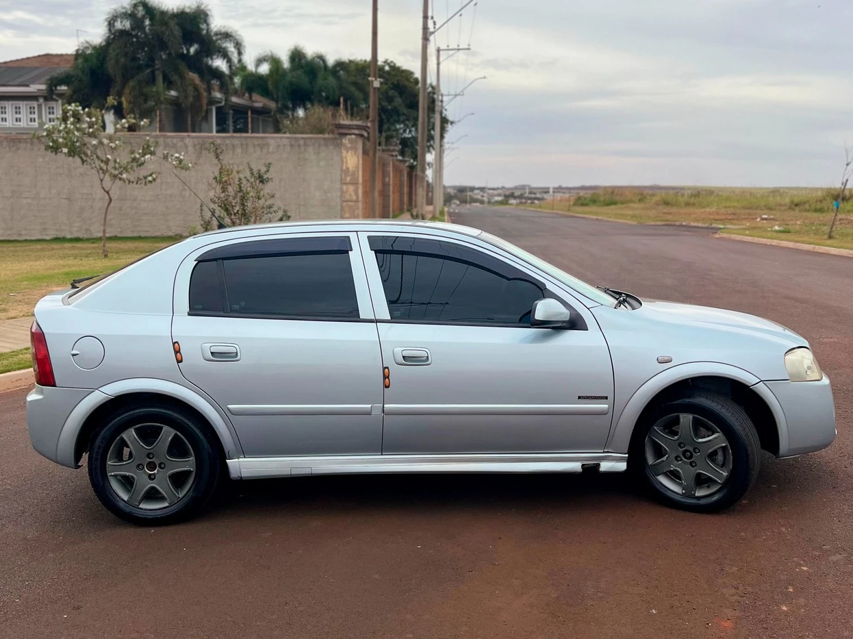 CHEVROLET ASTRA