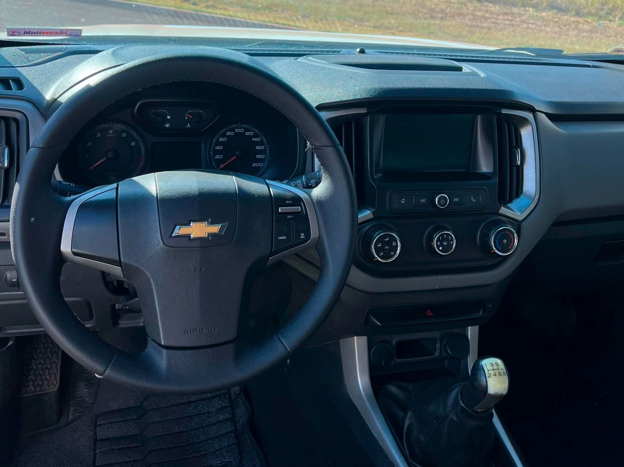 CHEVROLET S10