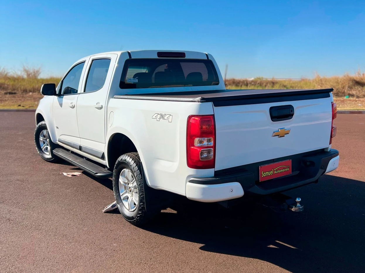 CHEVROLET S10