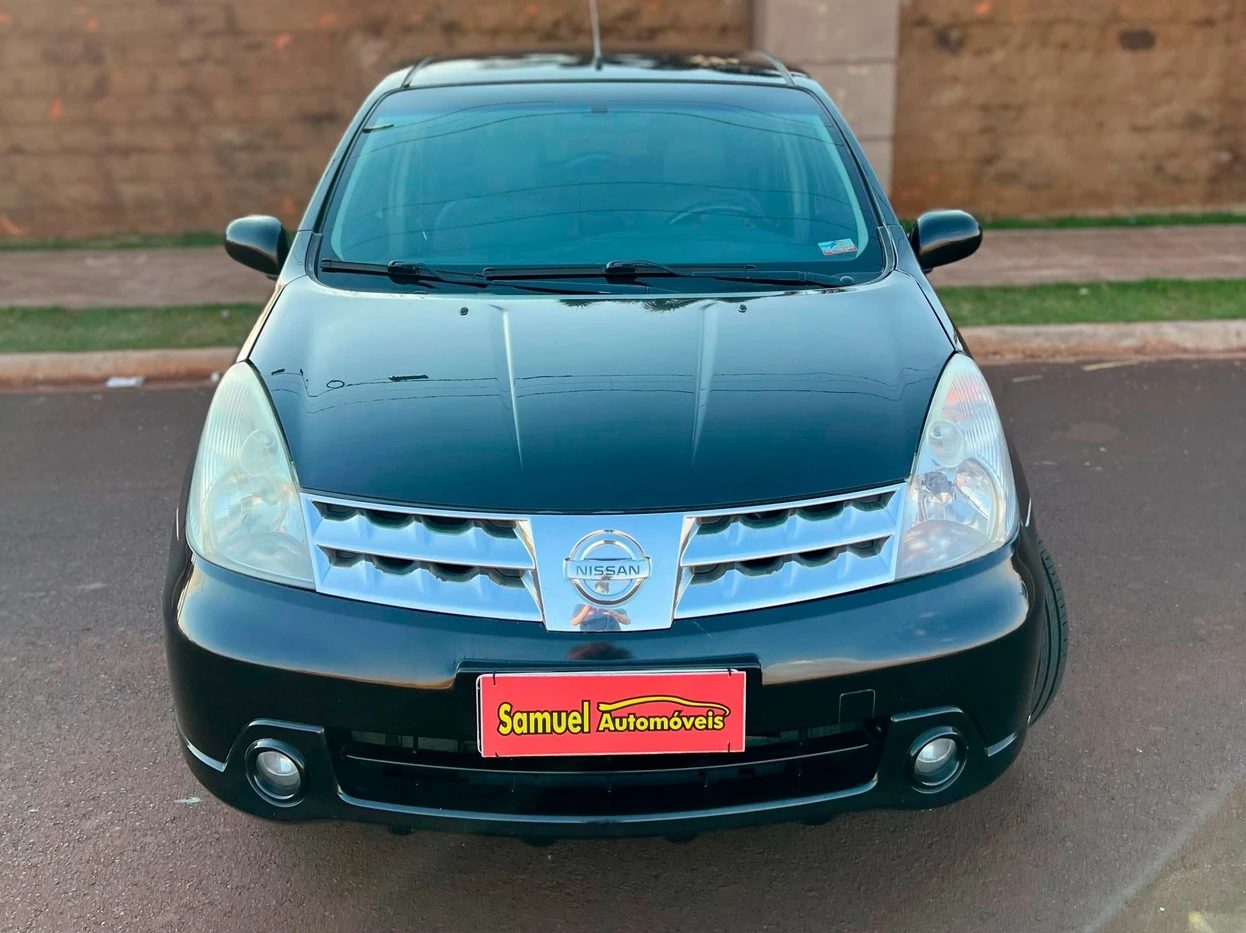 NISSAN LIVINA