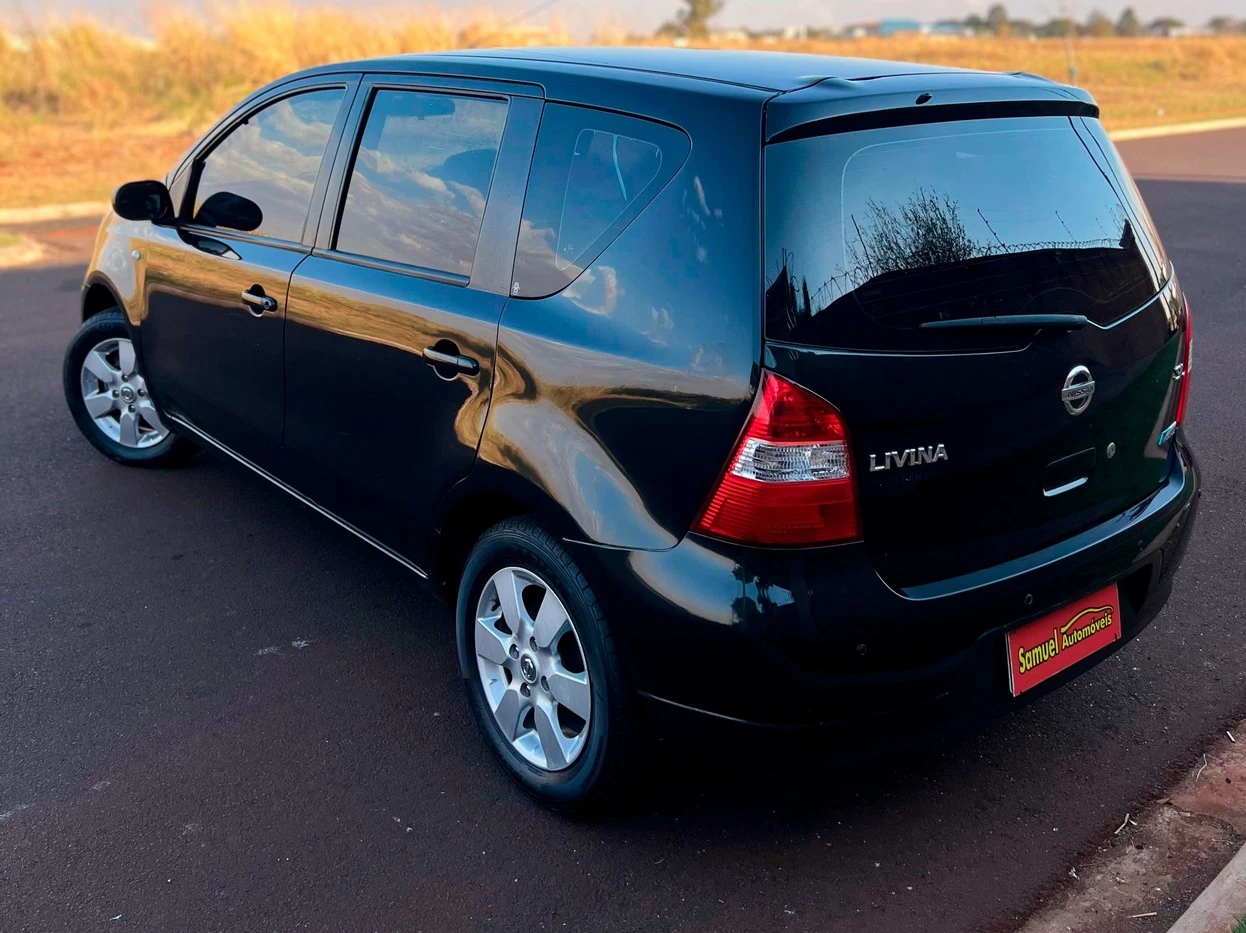 NISSAN LIVINA