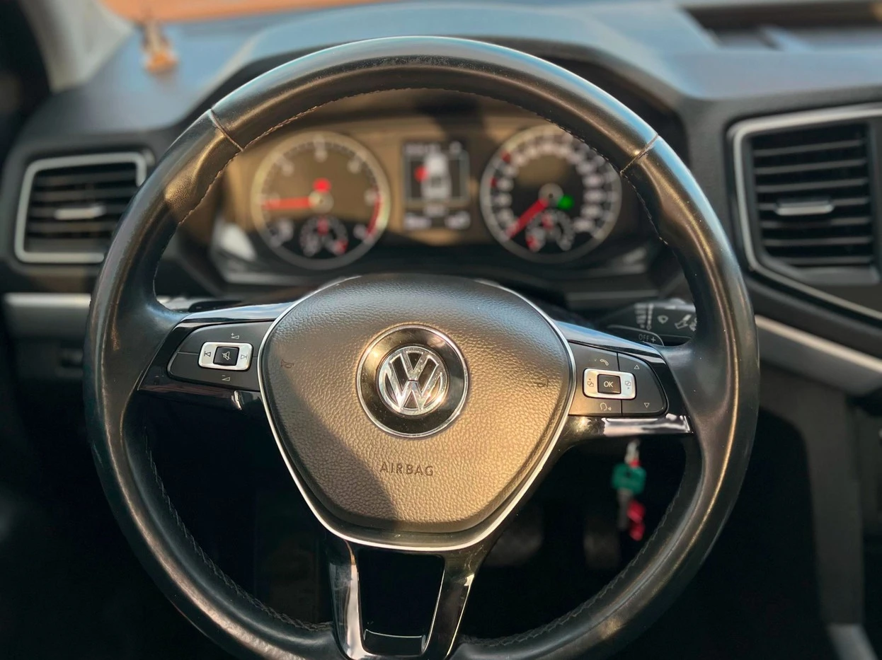 VOLKSWAGEN AMAROK