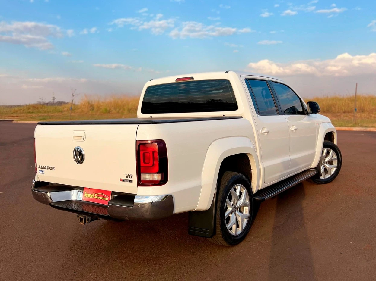 VOLKSWAGEN AMAROK