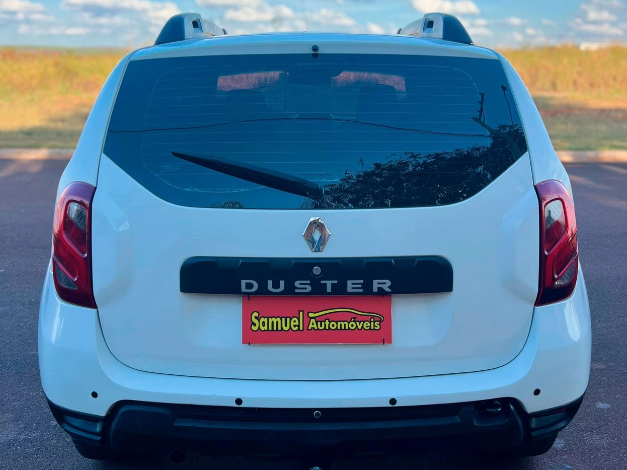 RENAULT DUSTER