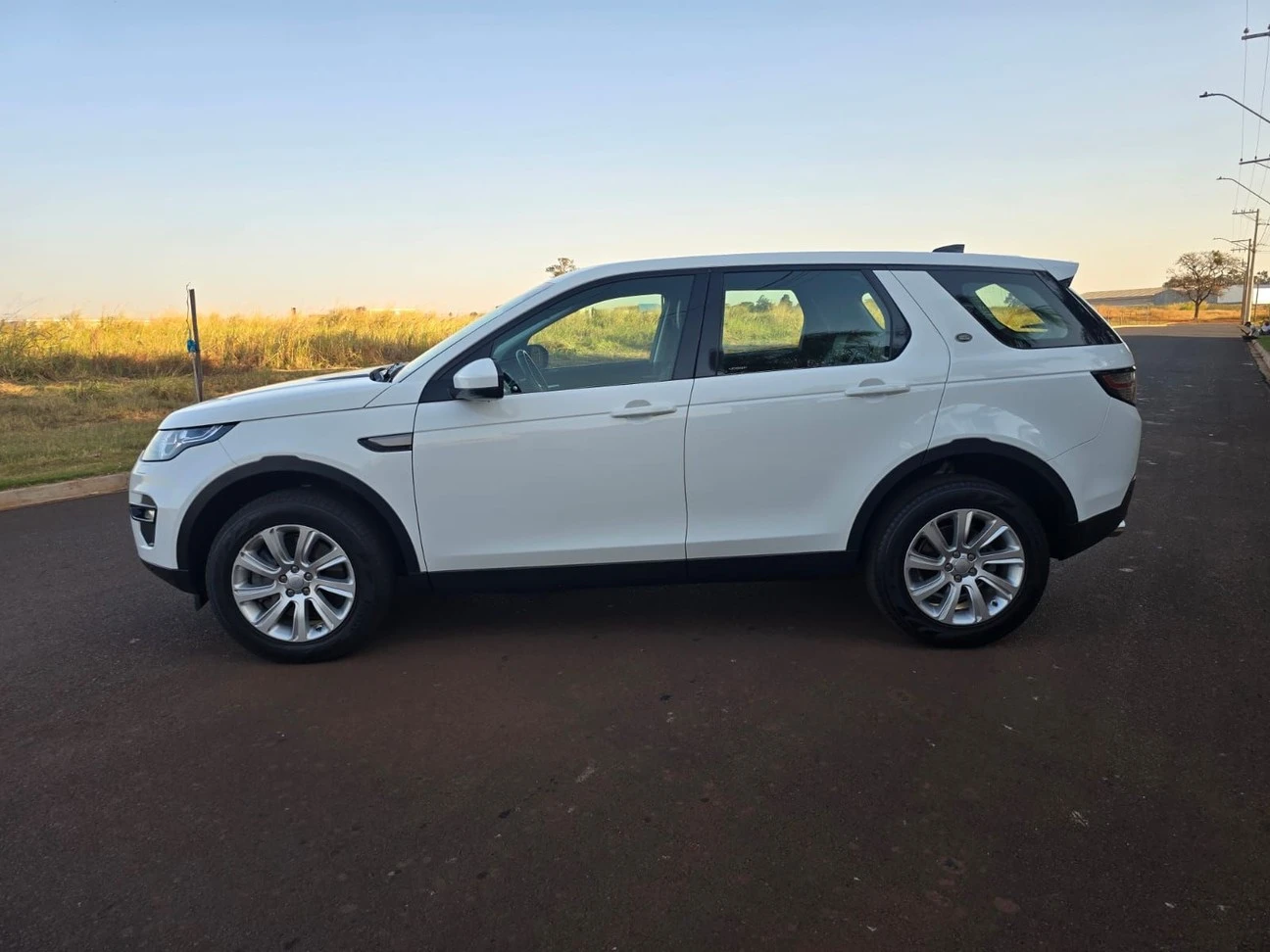 LAND ROVER DISCOVERY SPORT