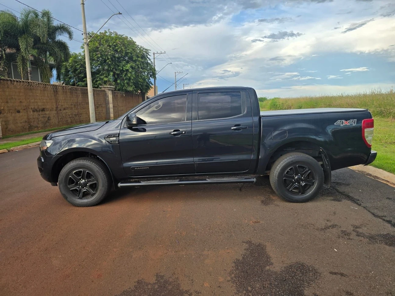 FORD RANGER