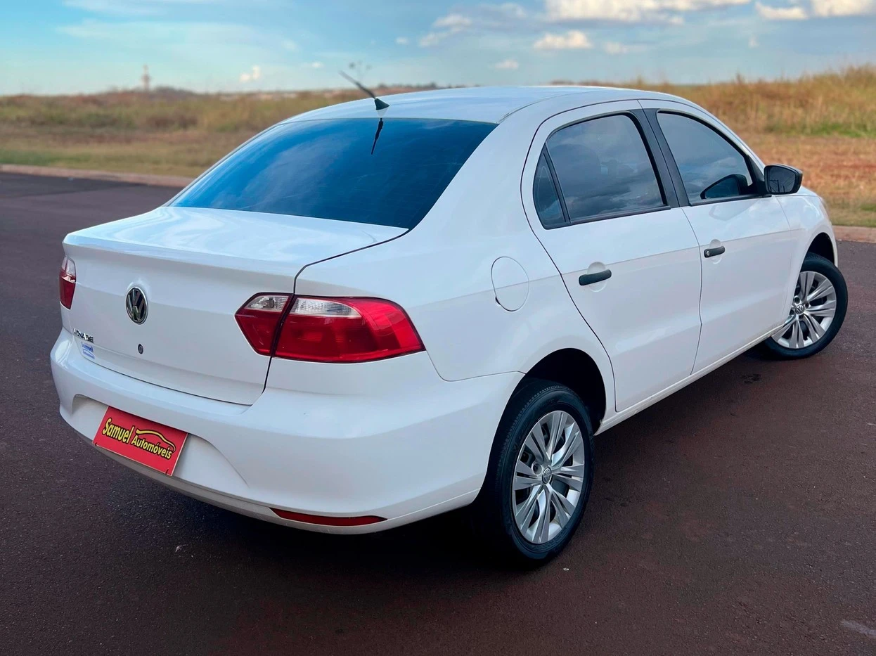 VOLKSWAGEN VOYAGE