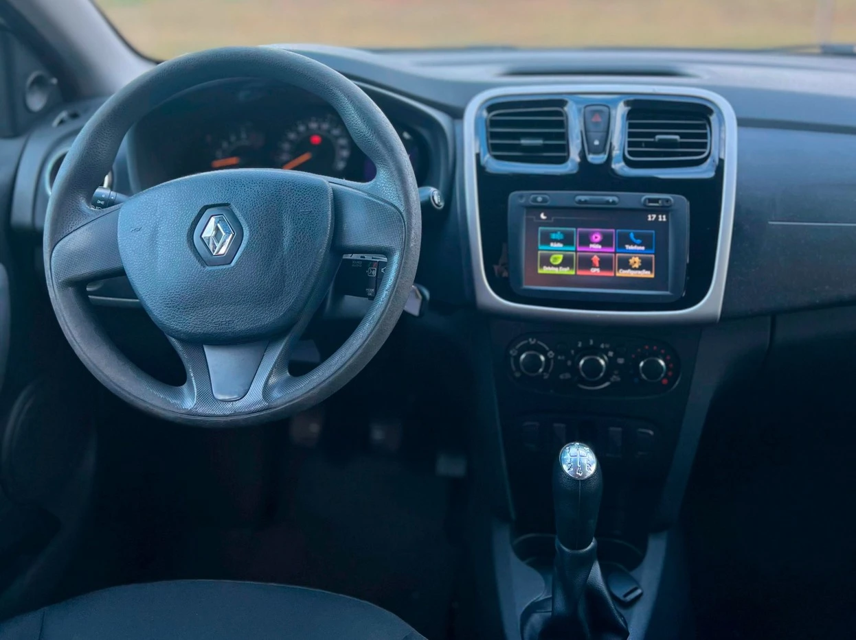 RENAULT SANDERO