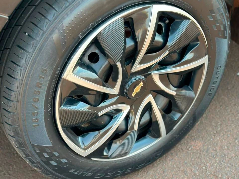 CHEVROLET PRISMA