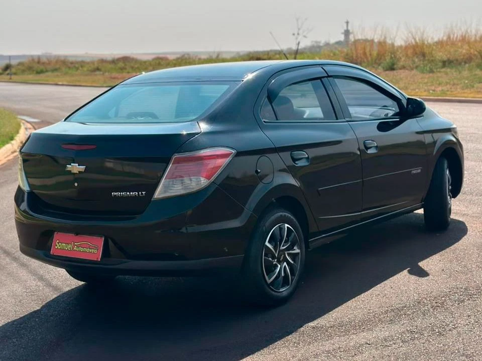 CHEVROLET PRISMA