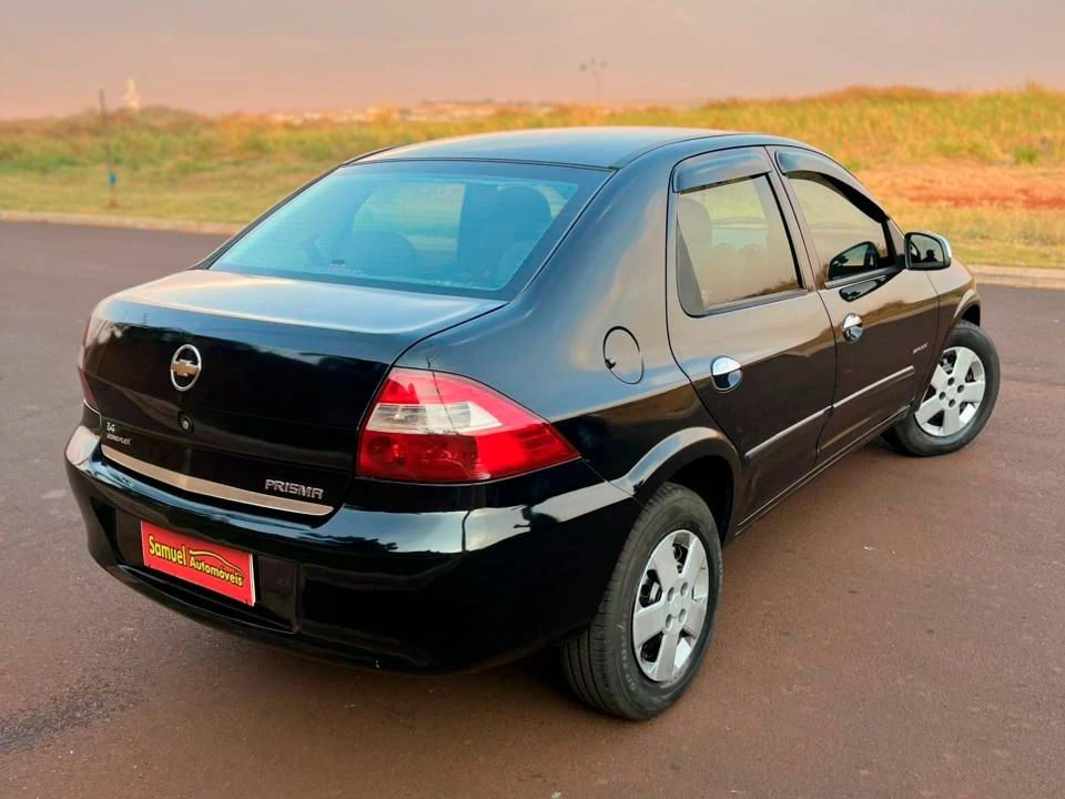 CHEVROLET PRISMA