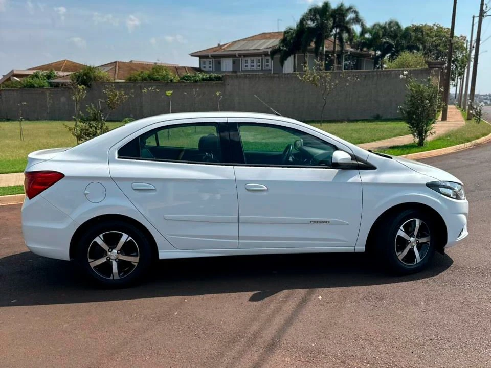 CHEVROLET PRISMA