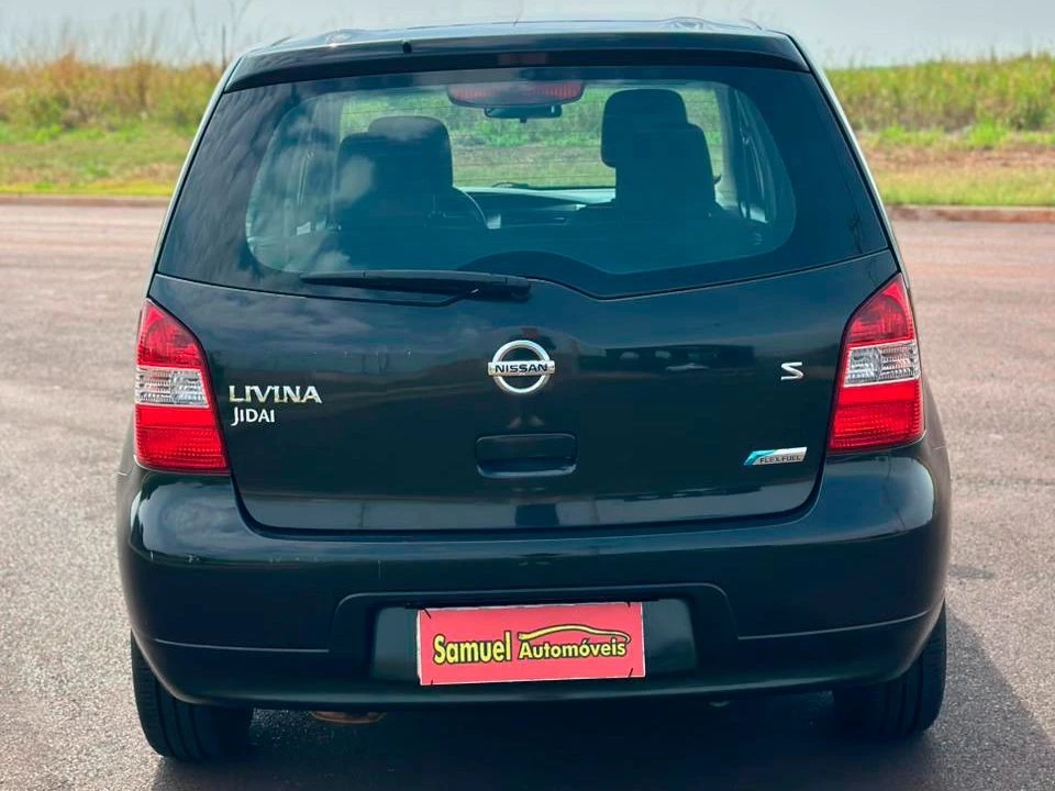 NISSAN LIVINA