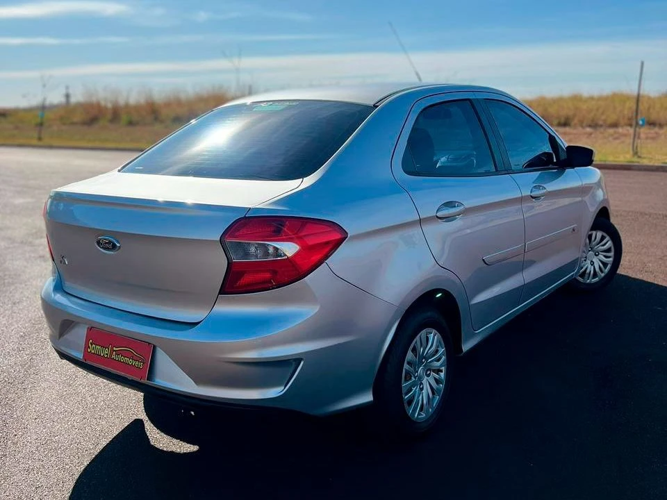 FORD KA