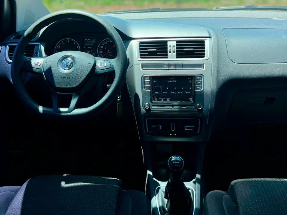 VOLKSWAGEN FOX