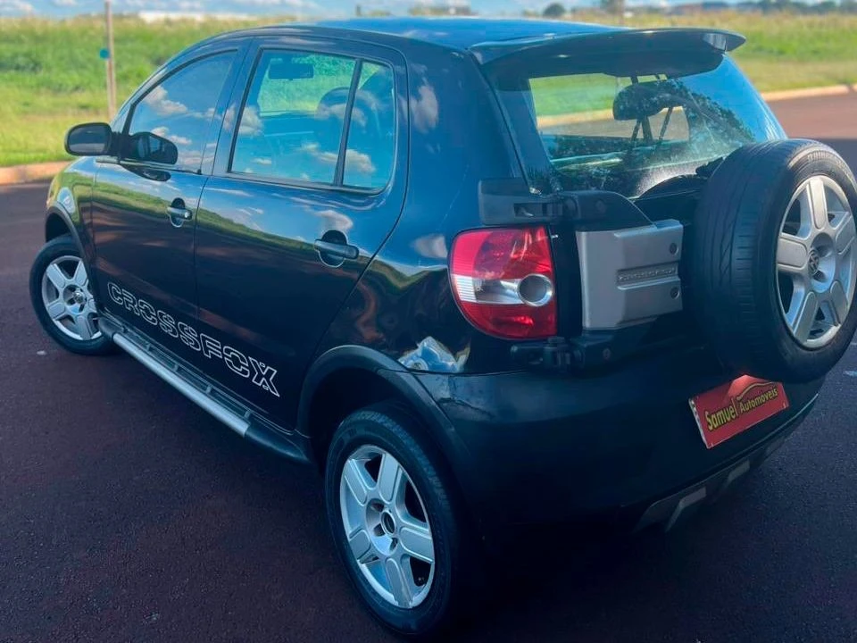 VOLKSWAGEN CROSSFOX