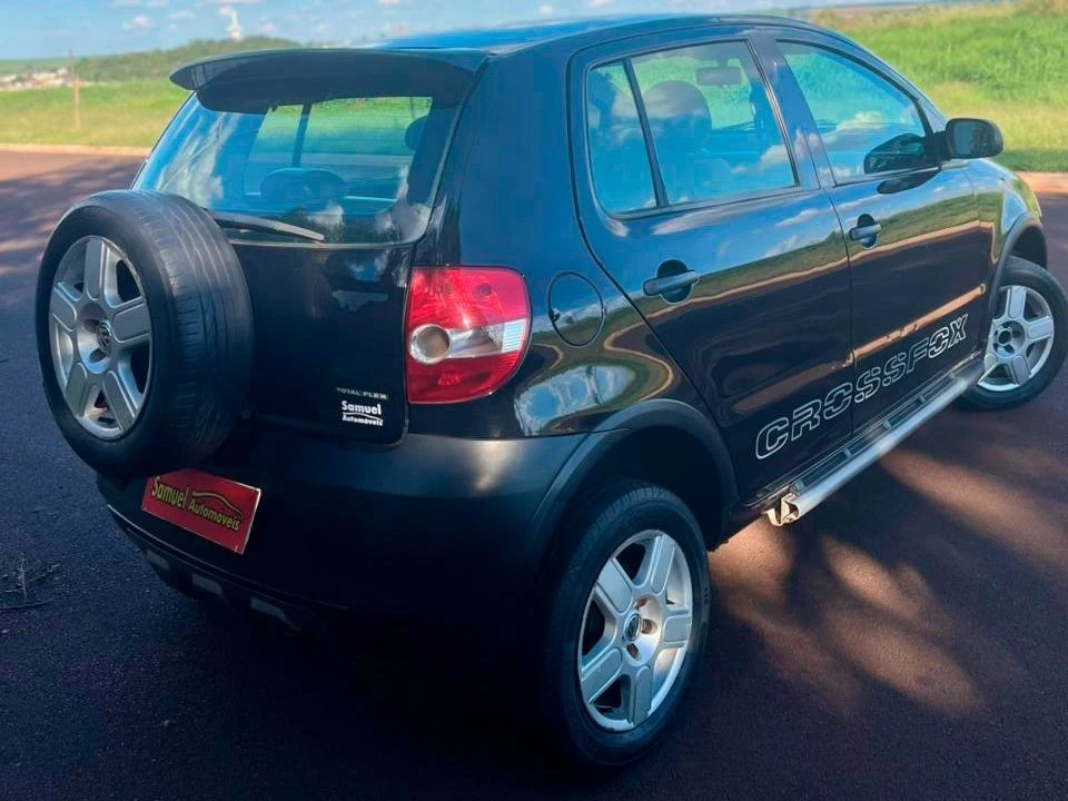 VOLKSWAGEN CROSSFOX