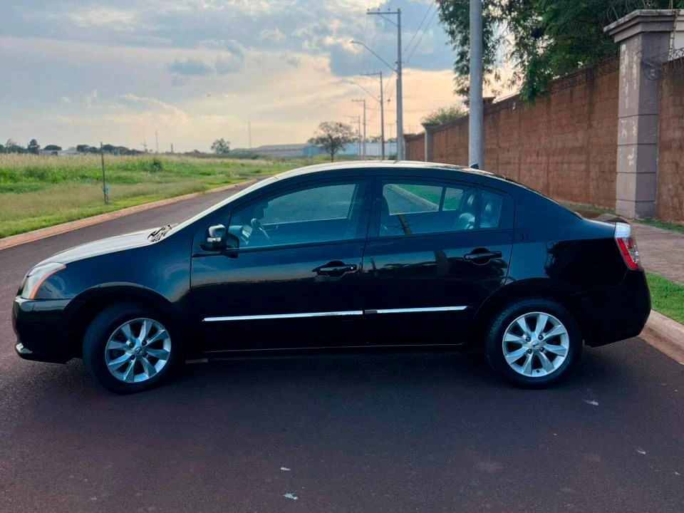 NISSAN SENTRA