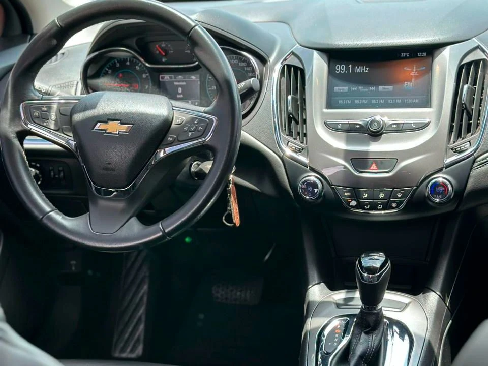 CHEVROLET CRUZE