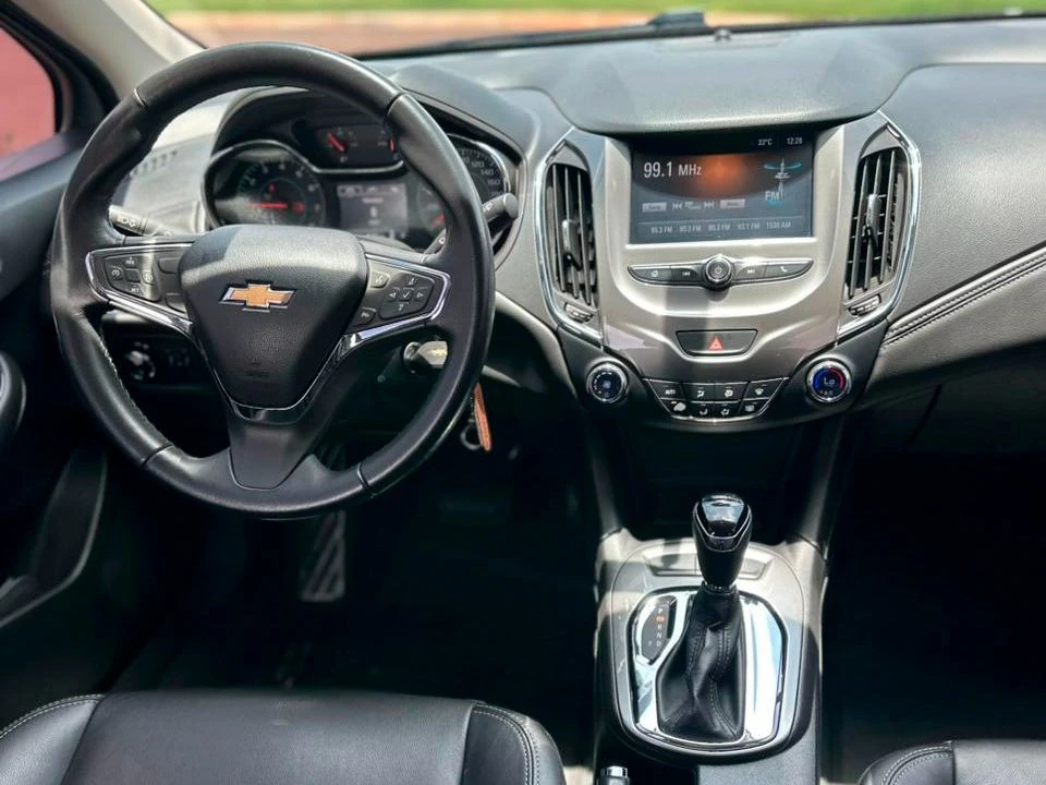 CHEVROLET CRUZE