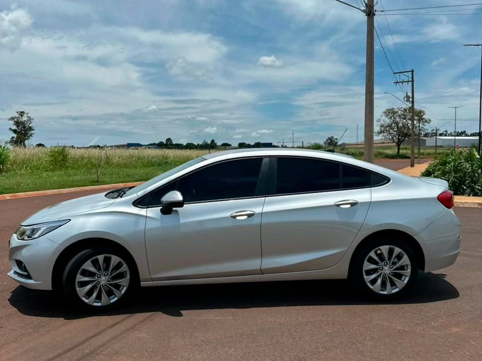 CHEVROLET CRUZE