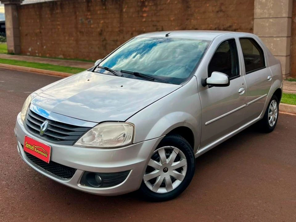 RENAULT LOGAN