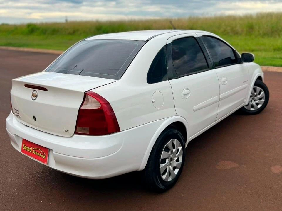 CHEVROLET CORSA