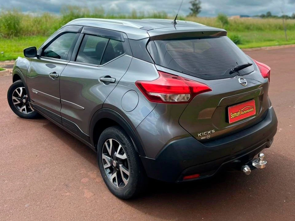 NISSAN KICKS