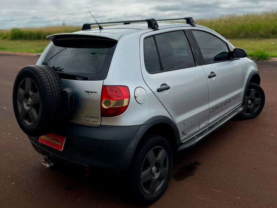 VOLKSWAGEN CROSSFOX