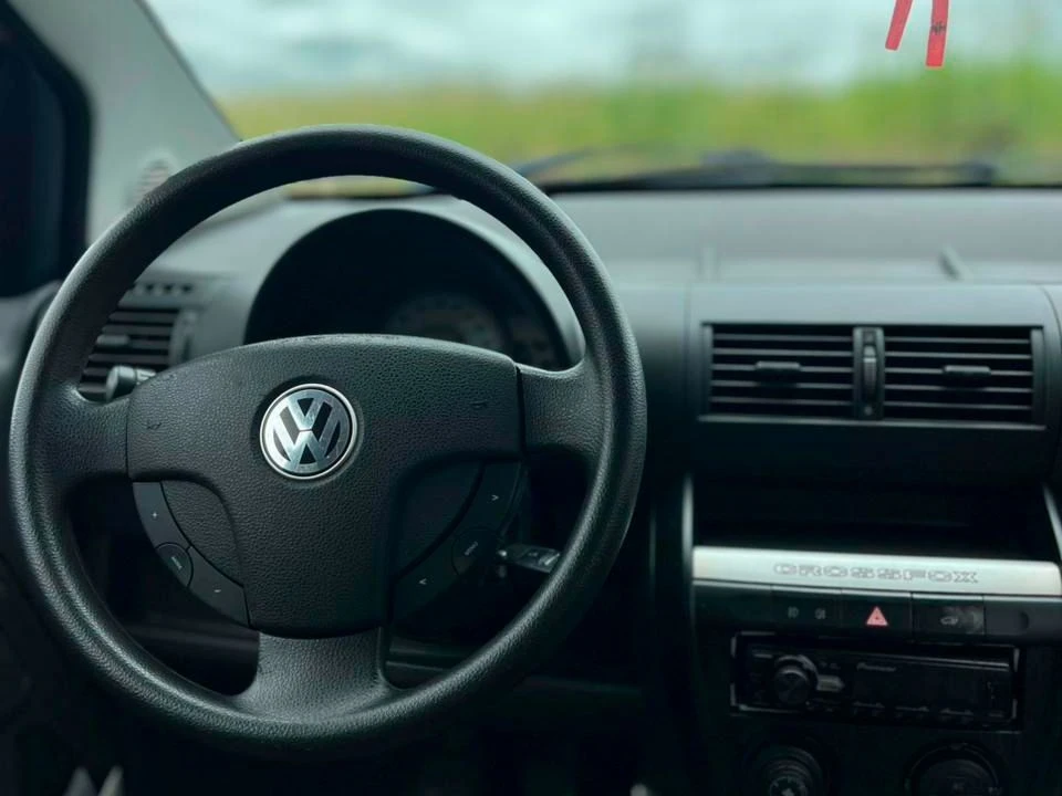 VOLKSWAGEN CROSSFOX