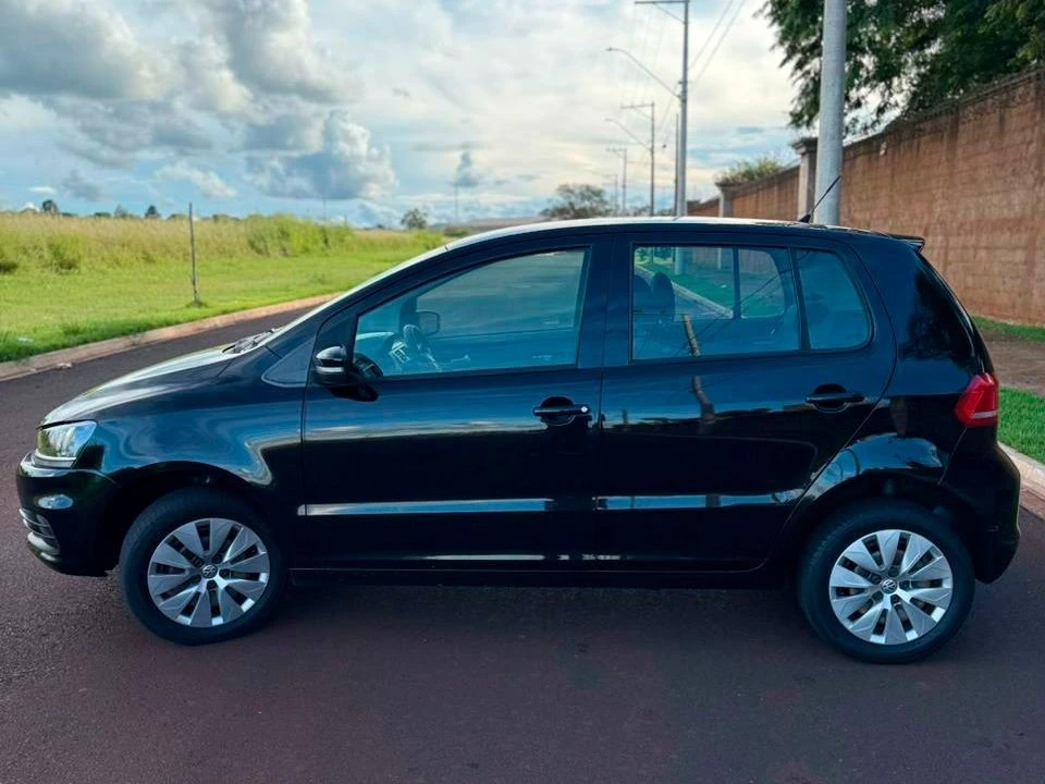 VOLKSWAGEN FOX
