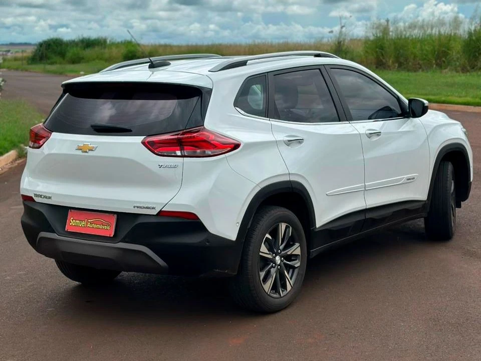 CHEVROLET TRACKER
