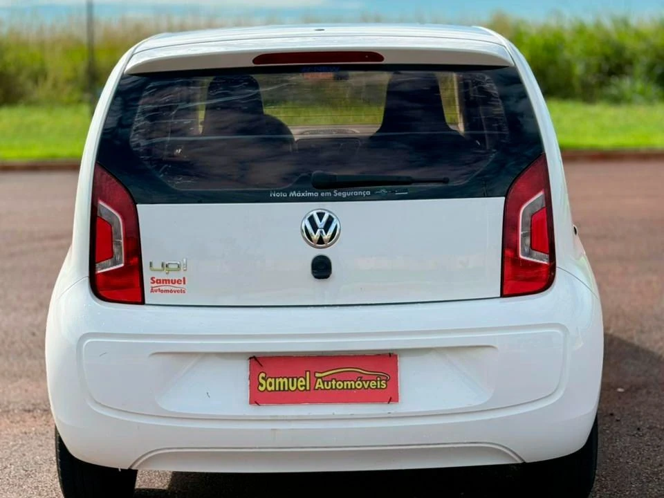 VOLKSWAGEN UP