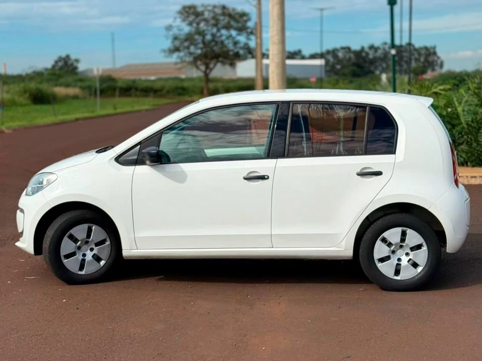 VOLKSWAGEN UP