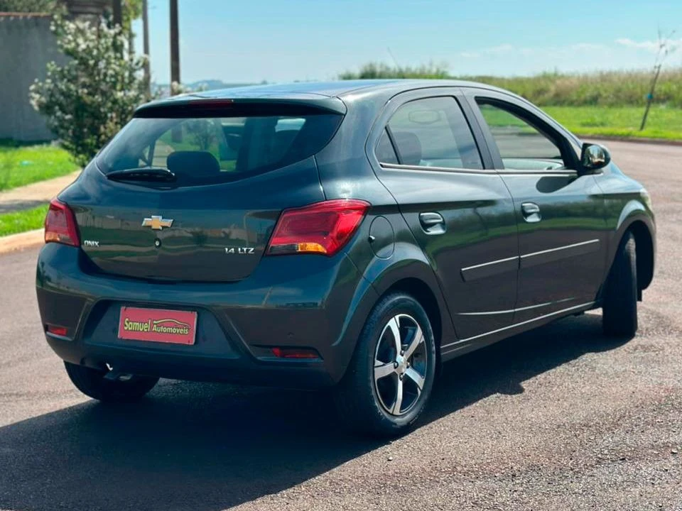 CHEVROLET ONIX