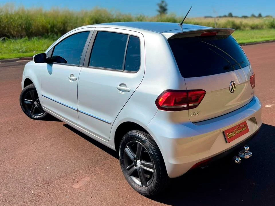 VOLKSWAGEN FOX