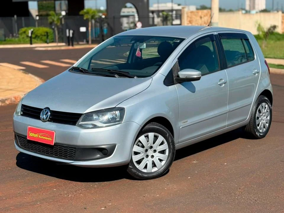 VOLKSWAGEN FOX