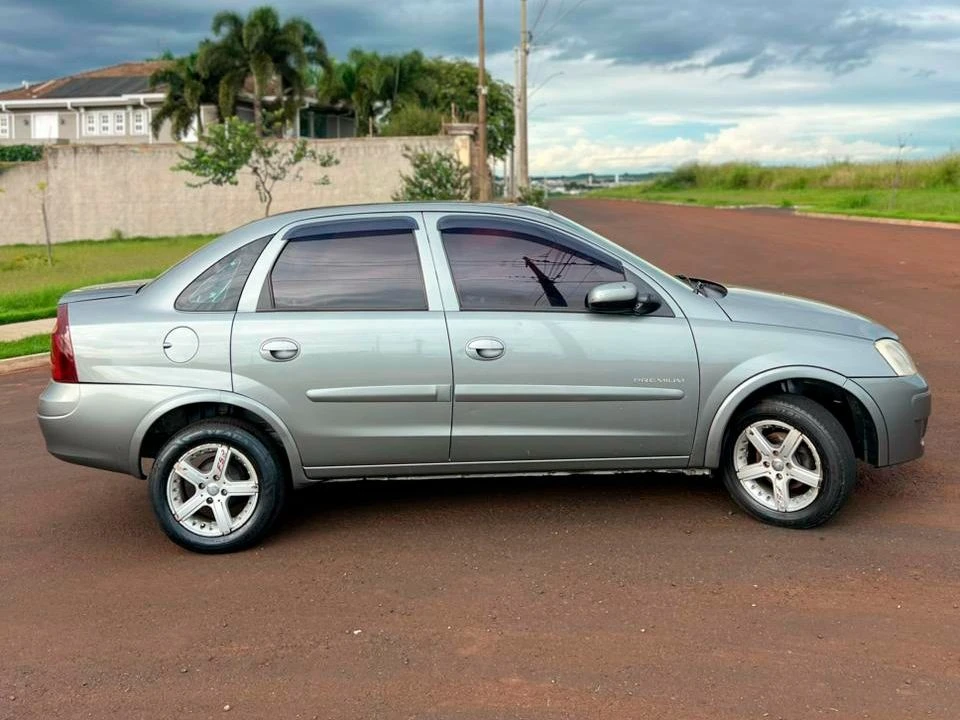 CHEVROLET CORSA