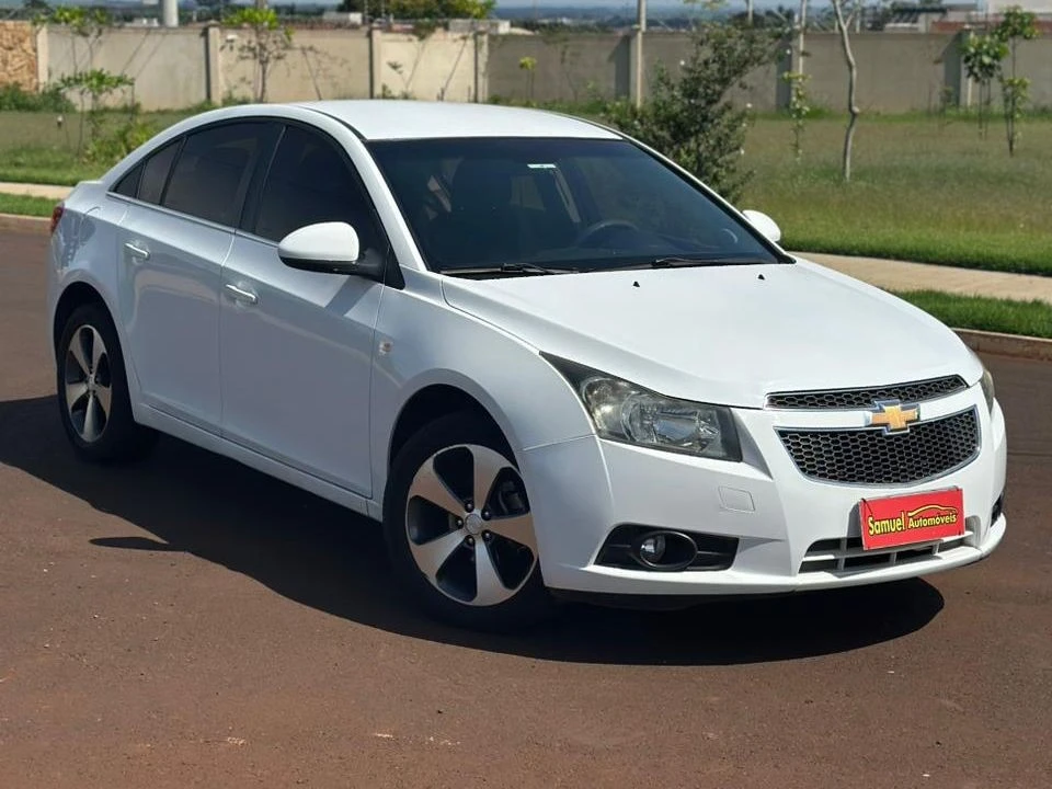 CHEVROLET CRUZE
