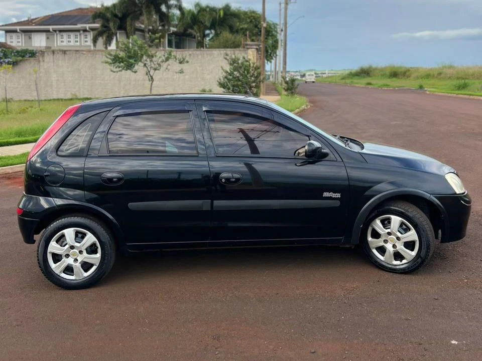 CHEVROLET CORSA