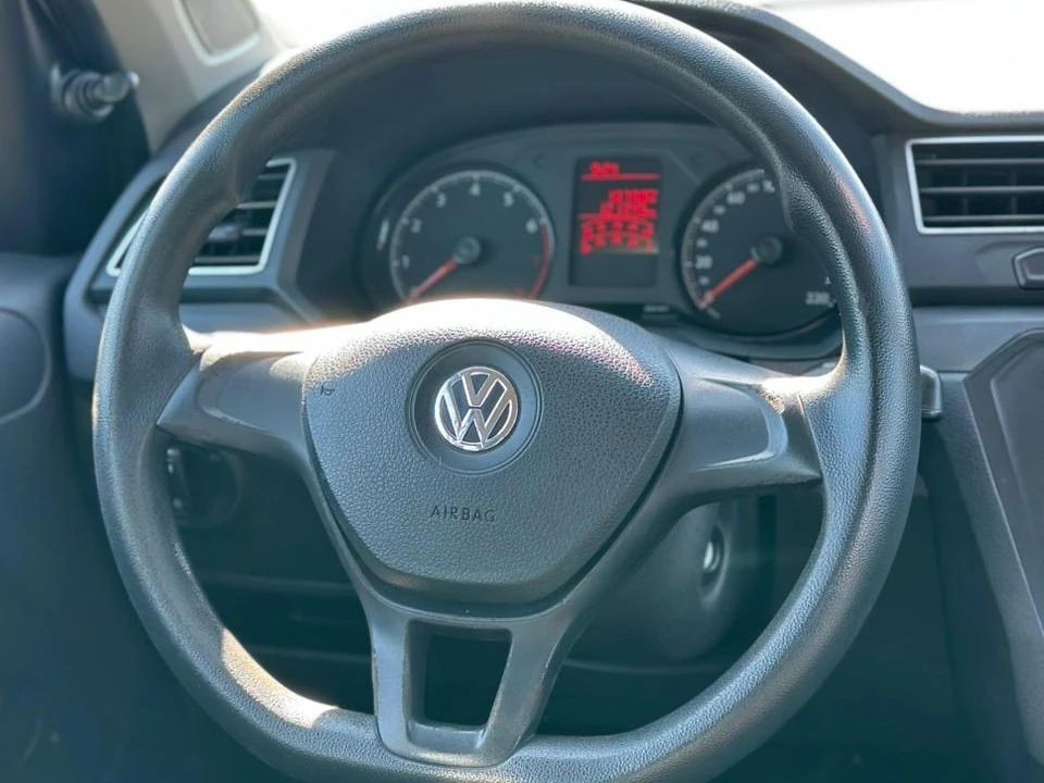 VOLKSWAGEN VOYAGE
