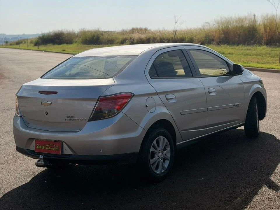 CHEVROLET PRISMA