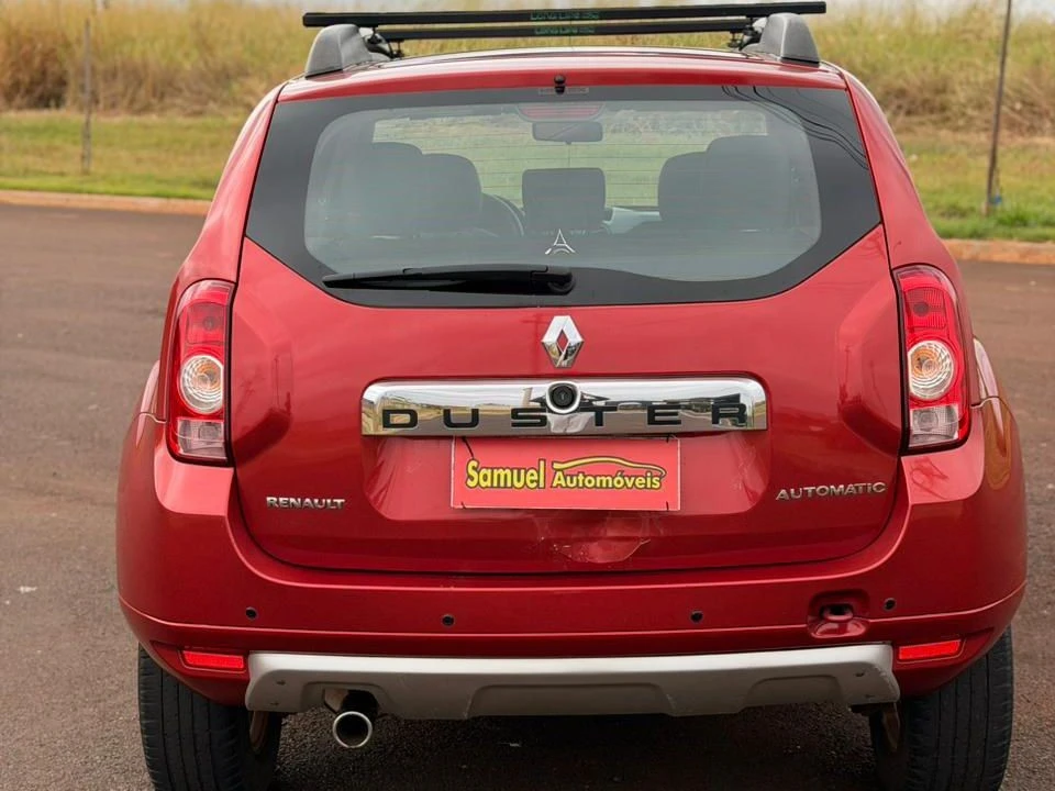 RENAULT DUSTER