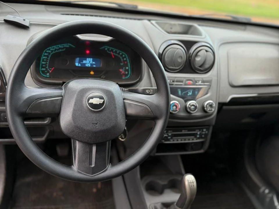 CHEVROLET MONTANA