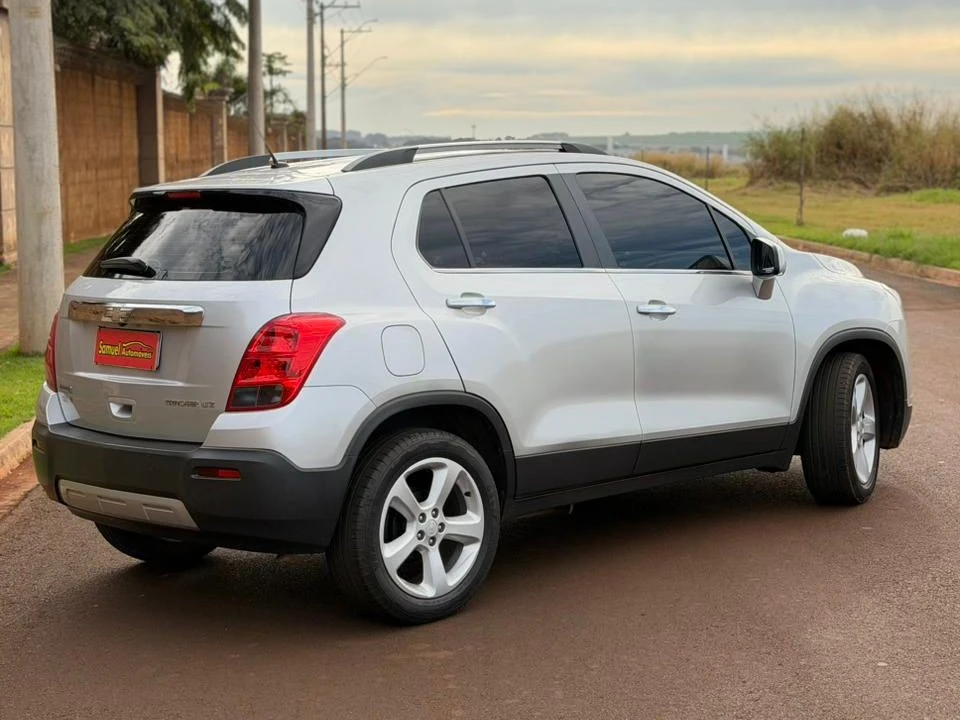 CHEVROLET TRACKER