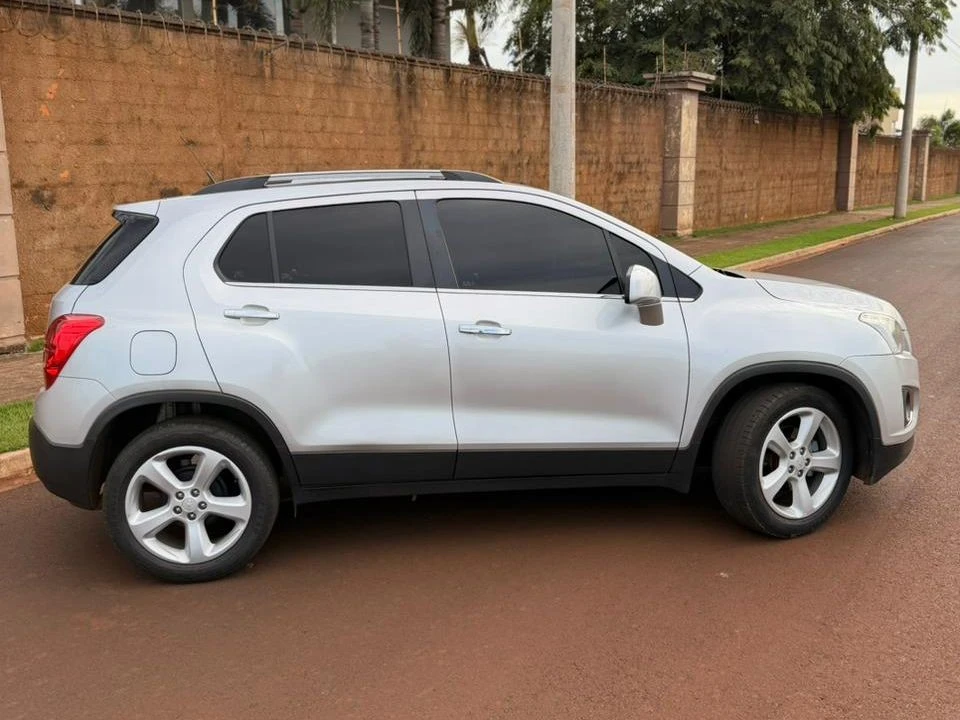 CHEVROLET TRACKER