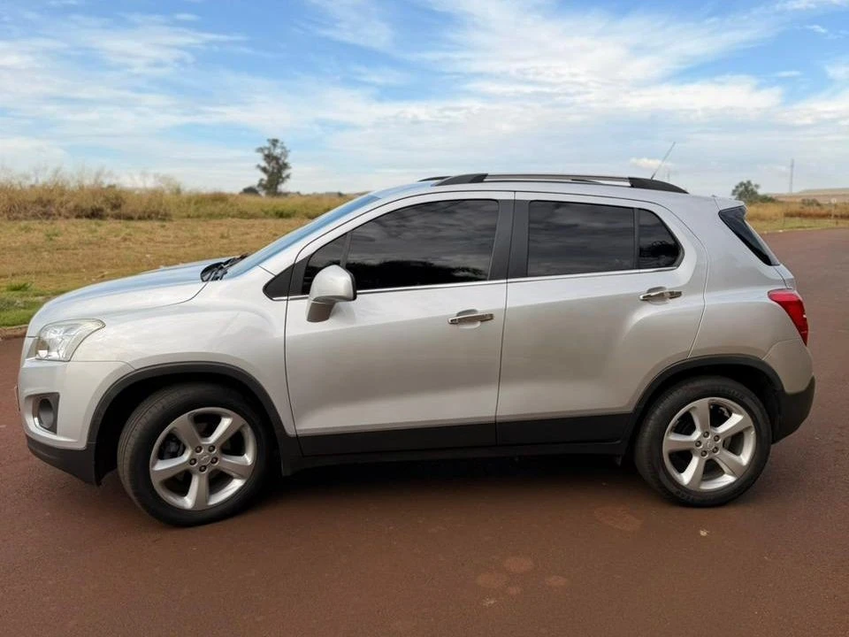 CHEVROLET TRACKER