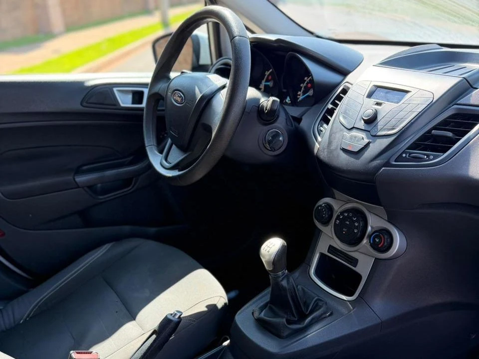 FORD FIESTA