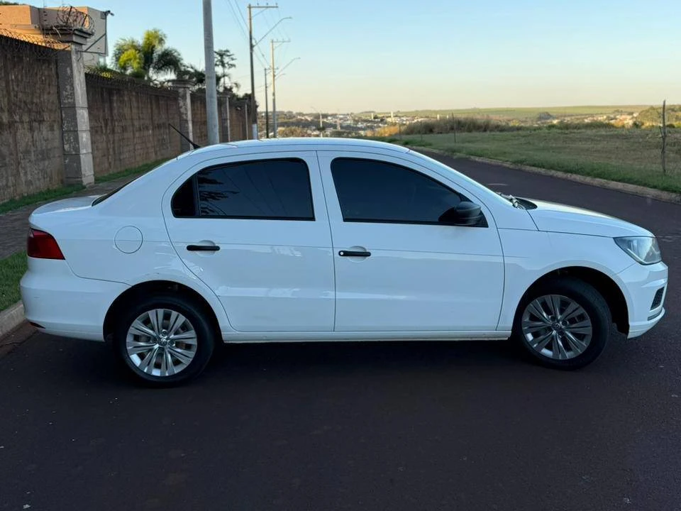 VOLKSWAGEN VOYAGE