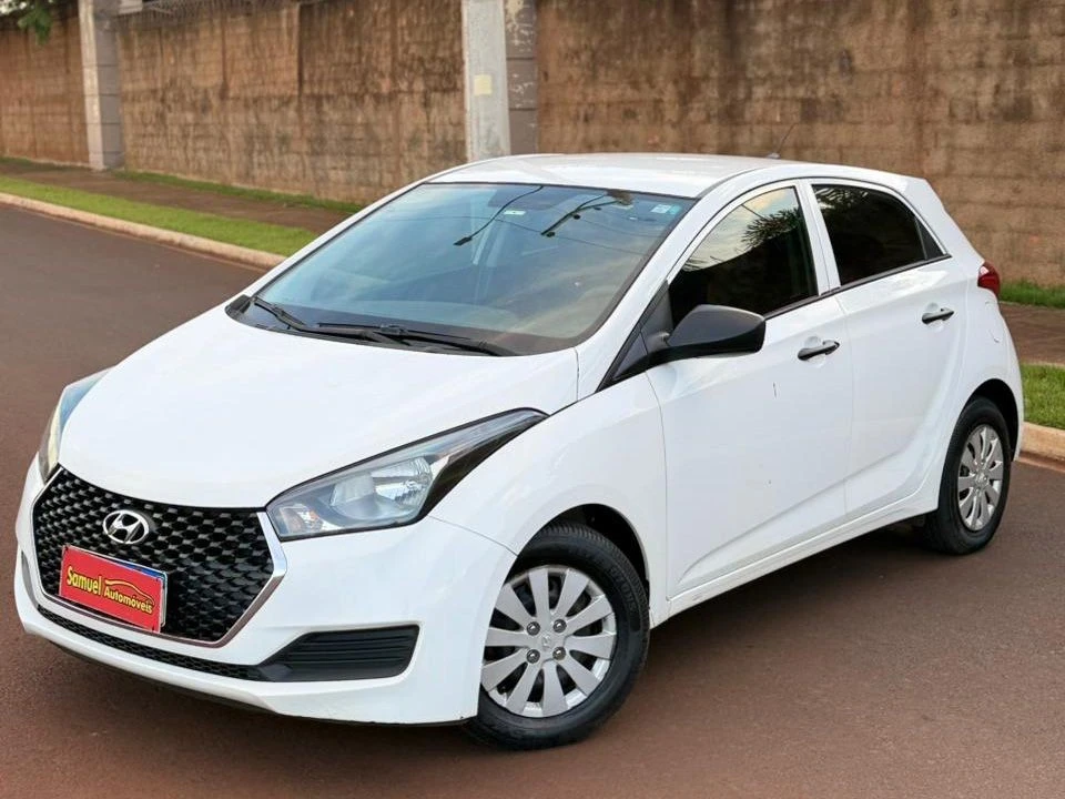 HYUNDAI HB20